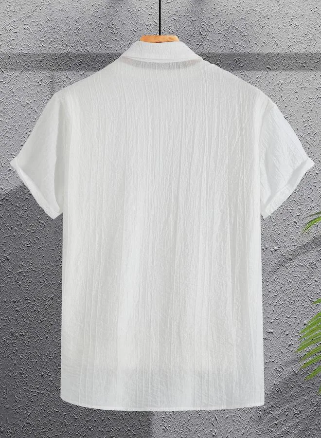 تايك تو قميص بأكمام قصيرة ونسيج بارز